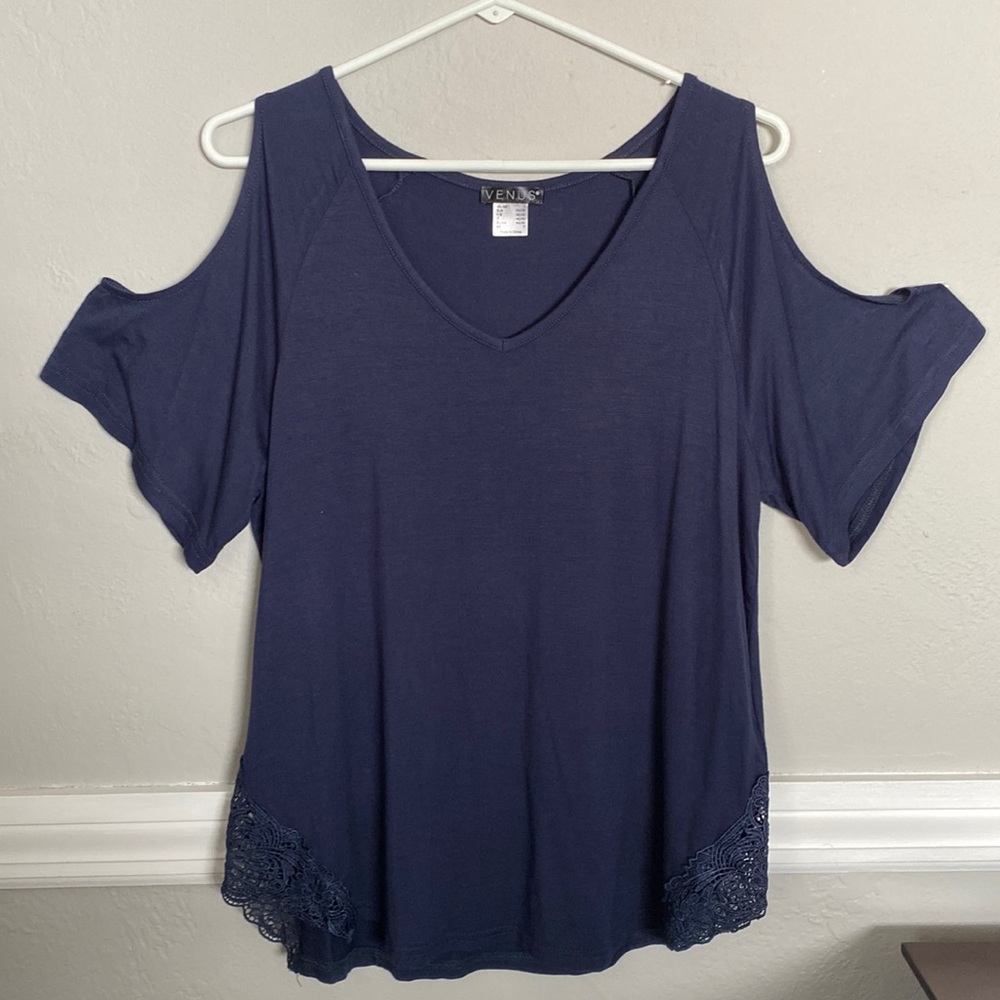 Women’s Small Navy Blue Venus Cold Shoulder Top